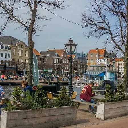 Apartment De Leidsche Woert