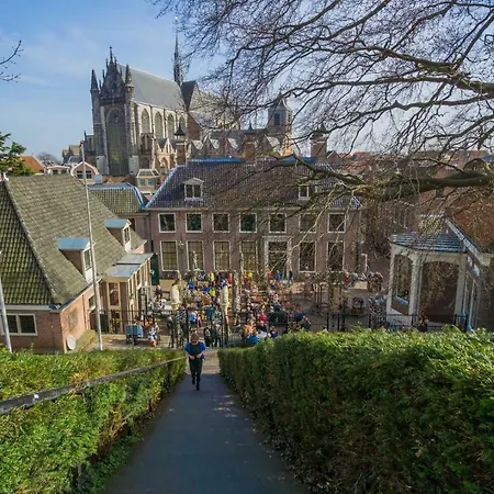 Apartment De Leidsche Woert Leiden