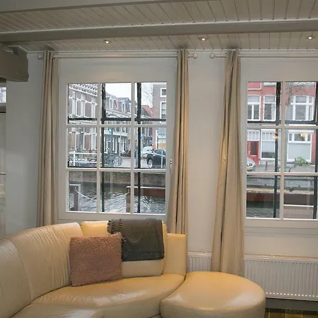 De Leidsche Woert